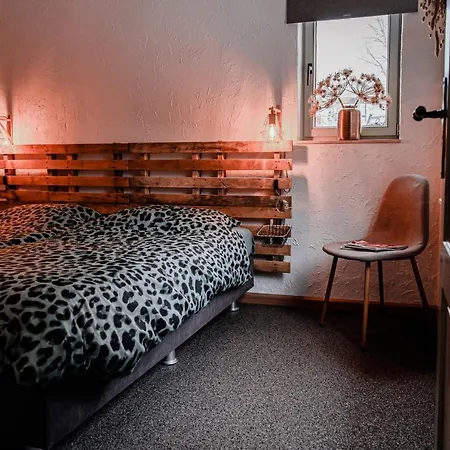 Holiday home Hoeve Mingels
