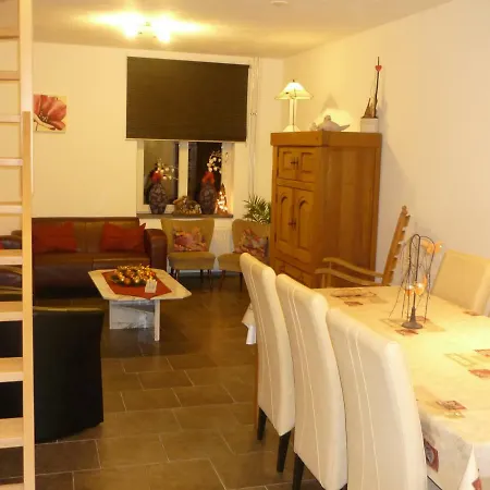 Holiday home Hoeve Mingels